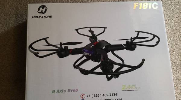 Quadcopter Drone Holy Stone F181C